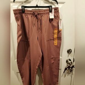 Mondetta ankle pant dusty rose/salmon color XXL